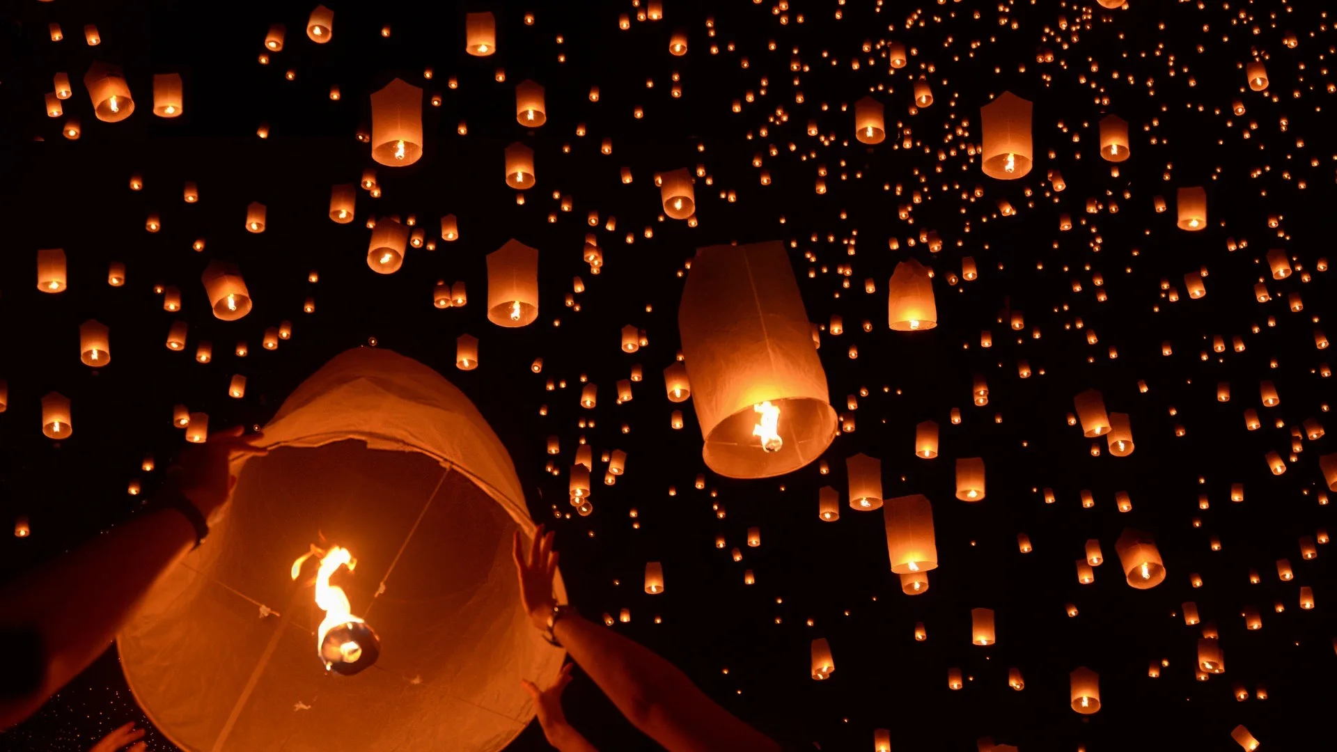 Festival das Lanternas Yi Peng